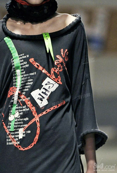 拼贴在10-11秋冬服装设计中的运用5.jpg